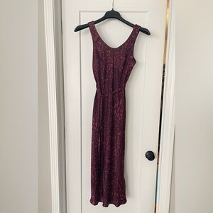 INC dress with removable belt string. size small. never worn.
